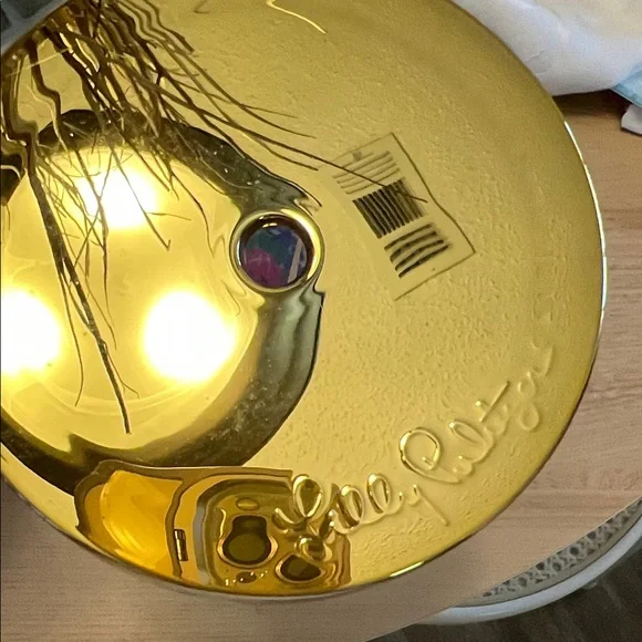 NWOT Lilly Pulitzer Shiny Gold Wine Glasses And Covers (set of 2) - Picture 2 of 3